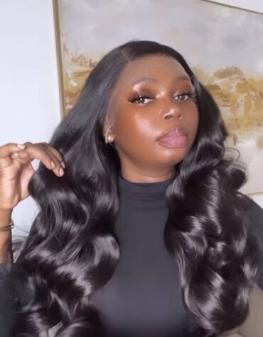 24inches 400g 13*4HD frontal wig