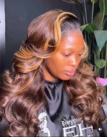 22inches 400g 13*6hd frontal custom colored wig