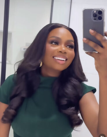 26inches 400g layered 5*5hd closure wig