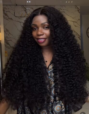 32inches 300g 6*6hd closure wig