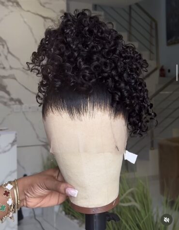 18inches 220g full lace wig