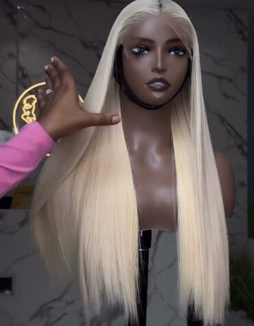 20inches 200g 7*7hd blonde wig