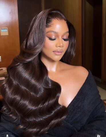 24inches 400g layered 13*6hd frontal custom colored wig