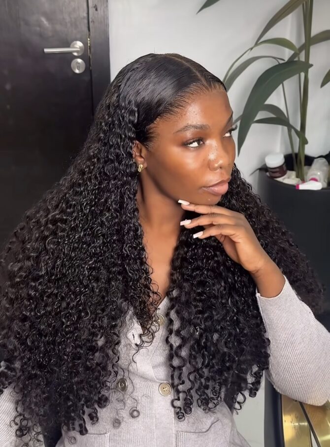 26inches 200g 13*6hd frontal wig
Pixie curls