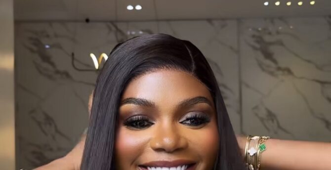 Closure wig customization service