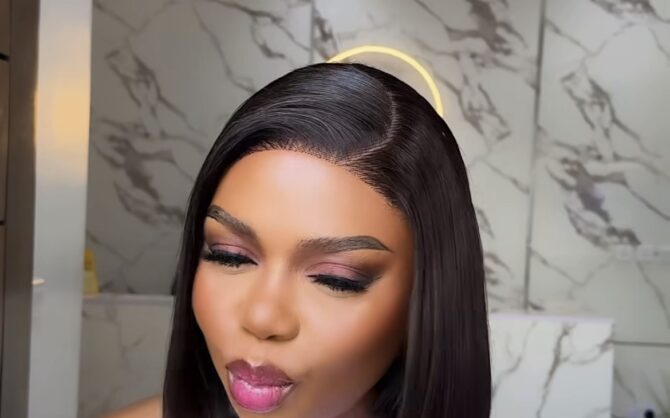 Closure wig customization service