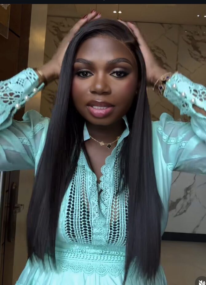 20inches 300g 13*6hd frontal wig