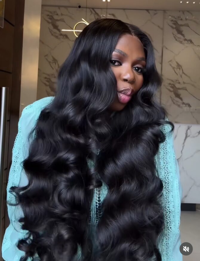 30inches 400g 6*6hd closure