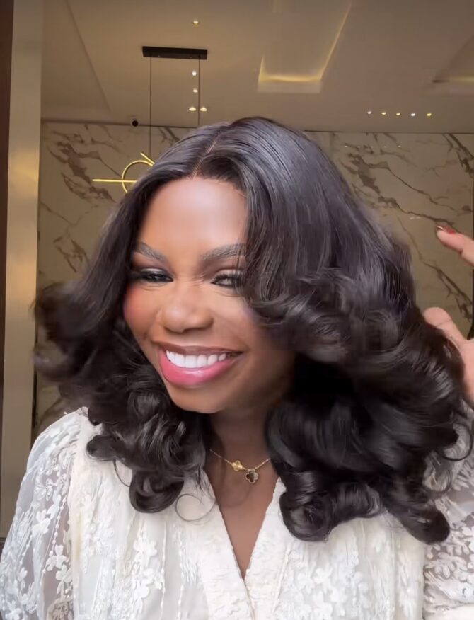 16inches 300g layered 5*5swiss closure wig