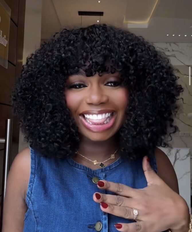 Fringe wig