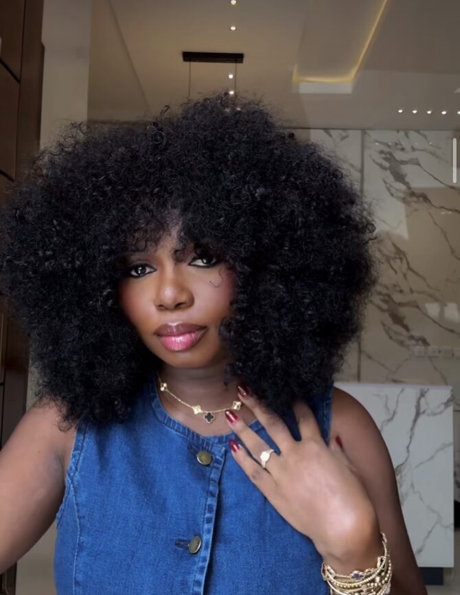 fringe wig