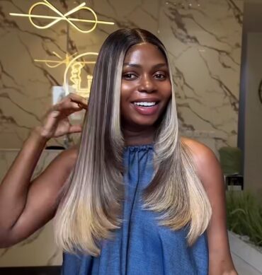 20inches 300g 2*6 closure custom colored 
Trimmed layered