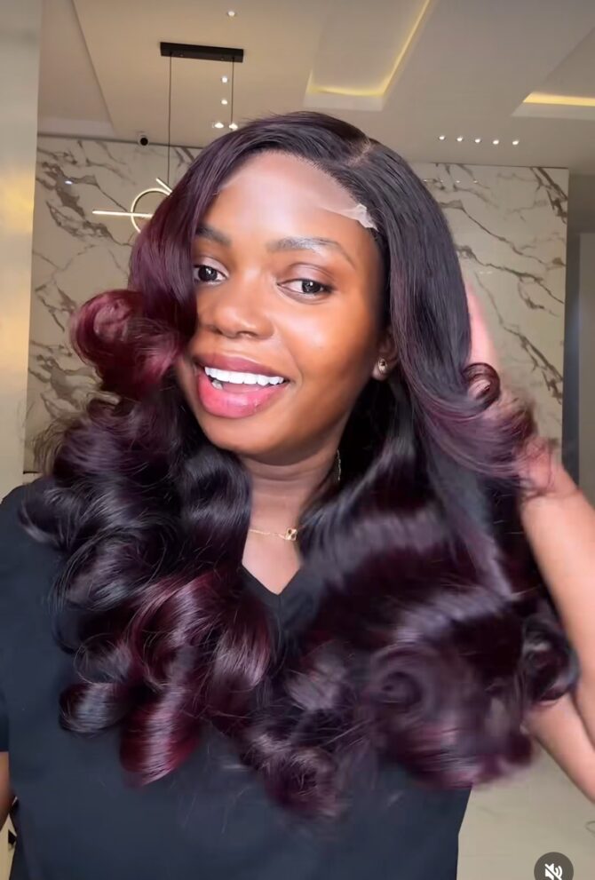 22inches 300g 6*6hd closure custom colored wig