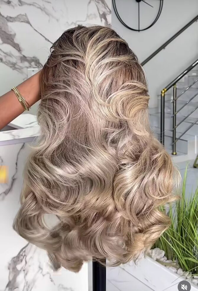 20inches 300g 13*6hd frontal custom colored wig