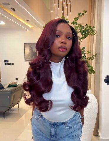 26inches 400g layered 13*6hd frontal custom colored wig