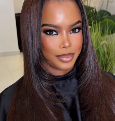 22inches 300g 2*6hd closure custom colored wig