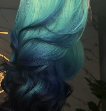20inches 300g 13*6hd frontal custom colored wavy wig