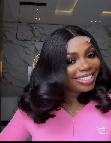 Bob wavy wig 300g 2*6 closure